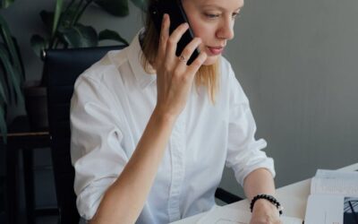 Trabajo a distancia y urgencias: el móvil personal sí puede usarse